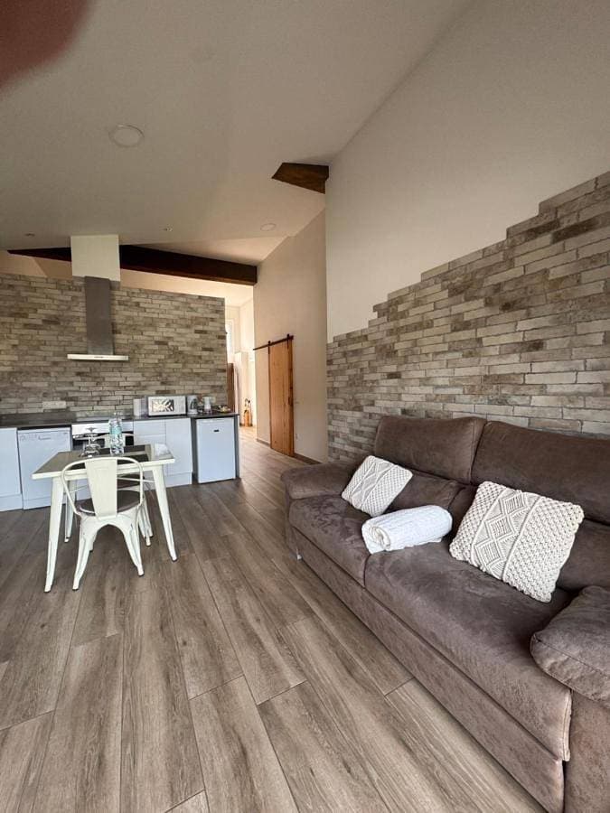 Foto 5 von 23: One-Bedroom Apartment