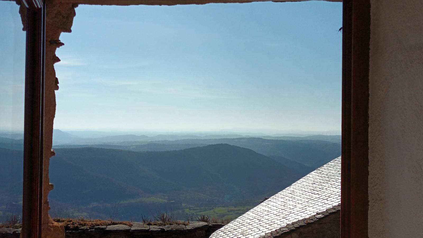 Foto 11 von 24: Ferienhaus 'La Clé Des Sens' mit Bergblick, privater Terrasse und Innenpool