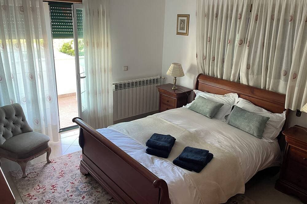 Foto 3 von 30: Two family Stunning Villa Costa close to beach and Golf courses