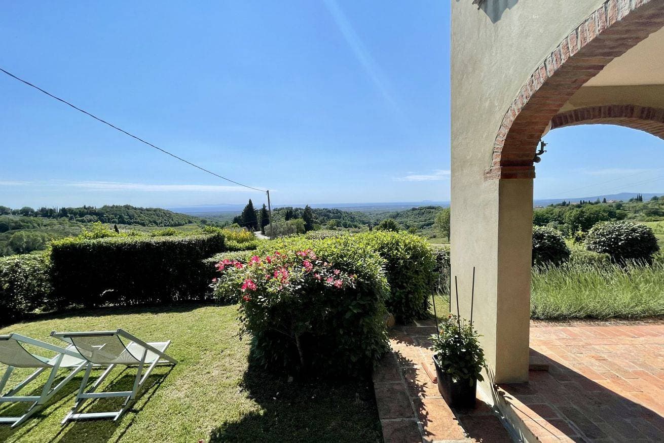 Podere Morena privater Terrasse mit Meerblick Wohnung Gregor 1