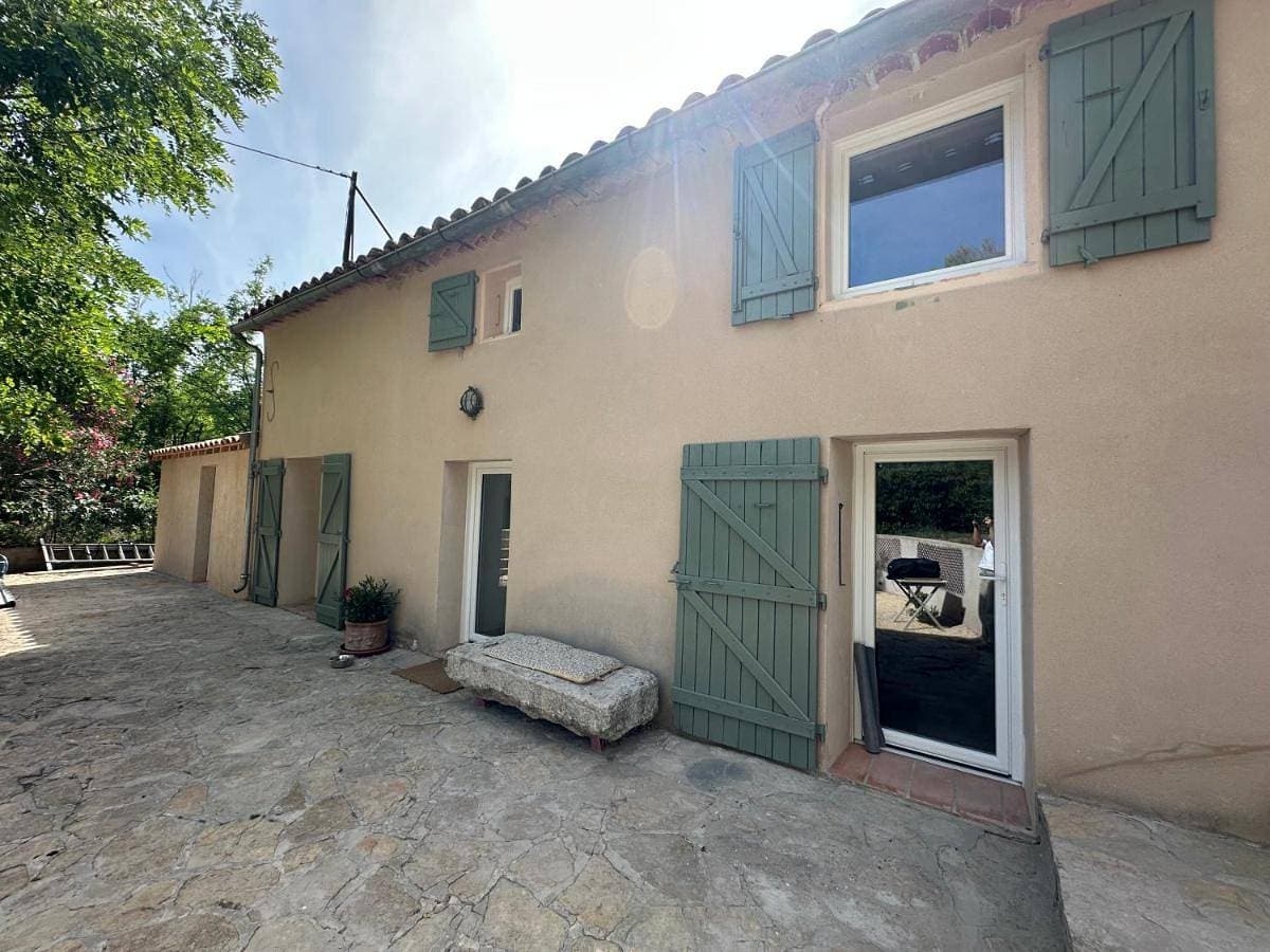 Foto 5 von 31: Three-Bedroom Villa