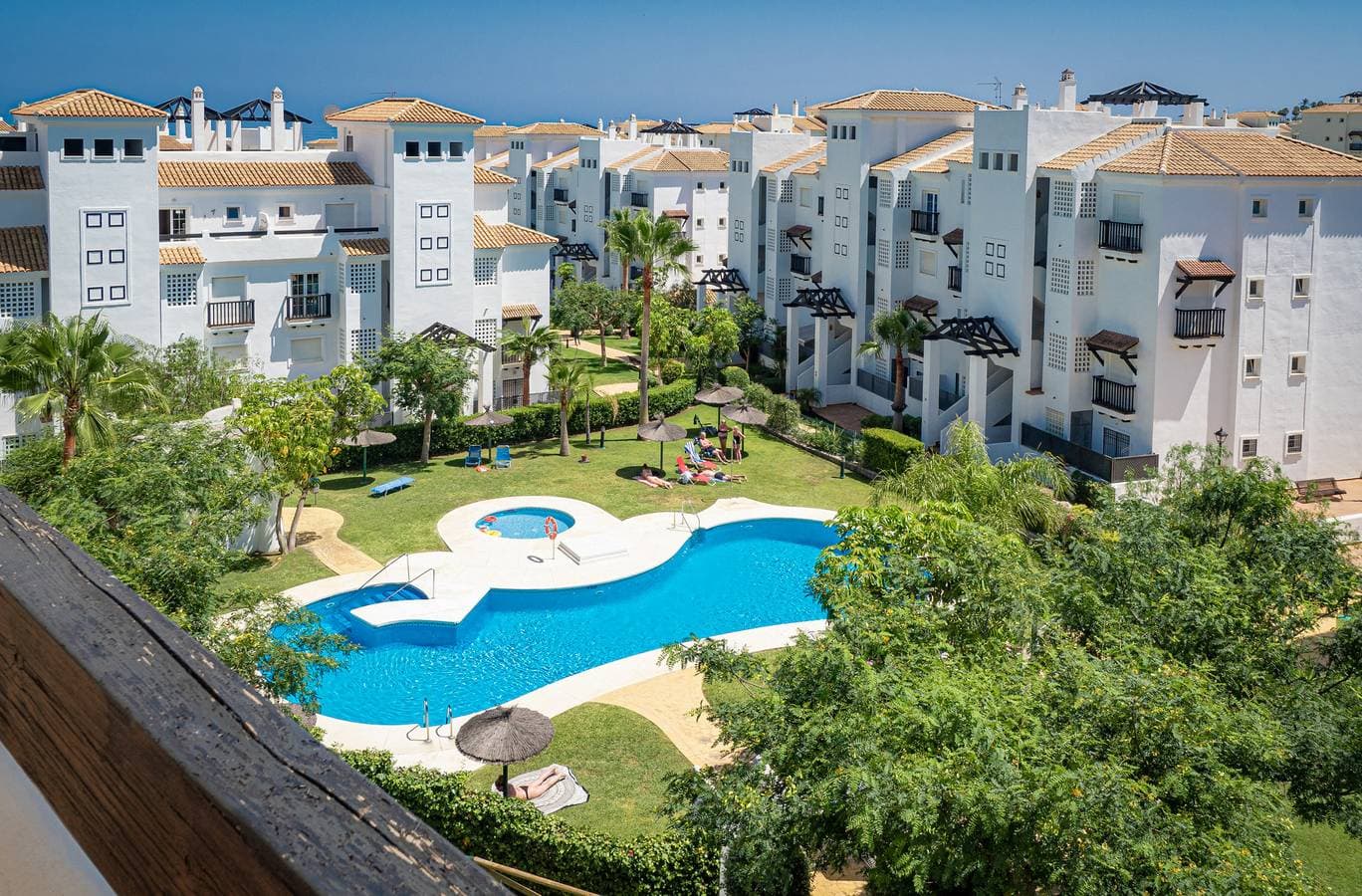 Foto 13 von 18: Residencial Duquesa 2101 Pool View