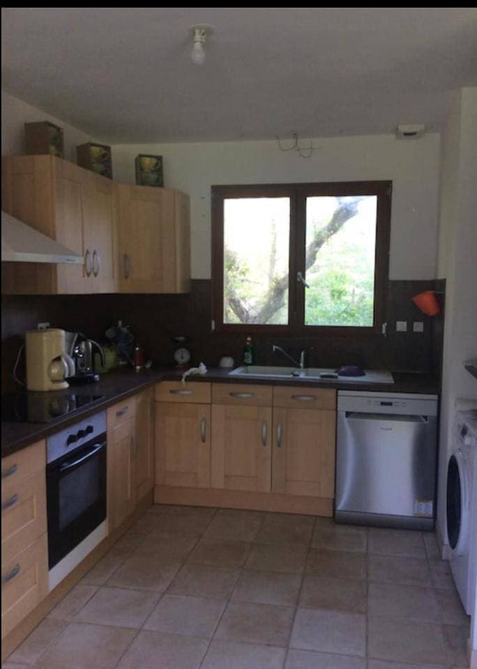Foto 7 von 10: Three-Bedroom House