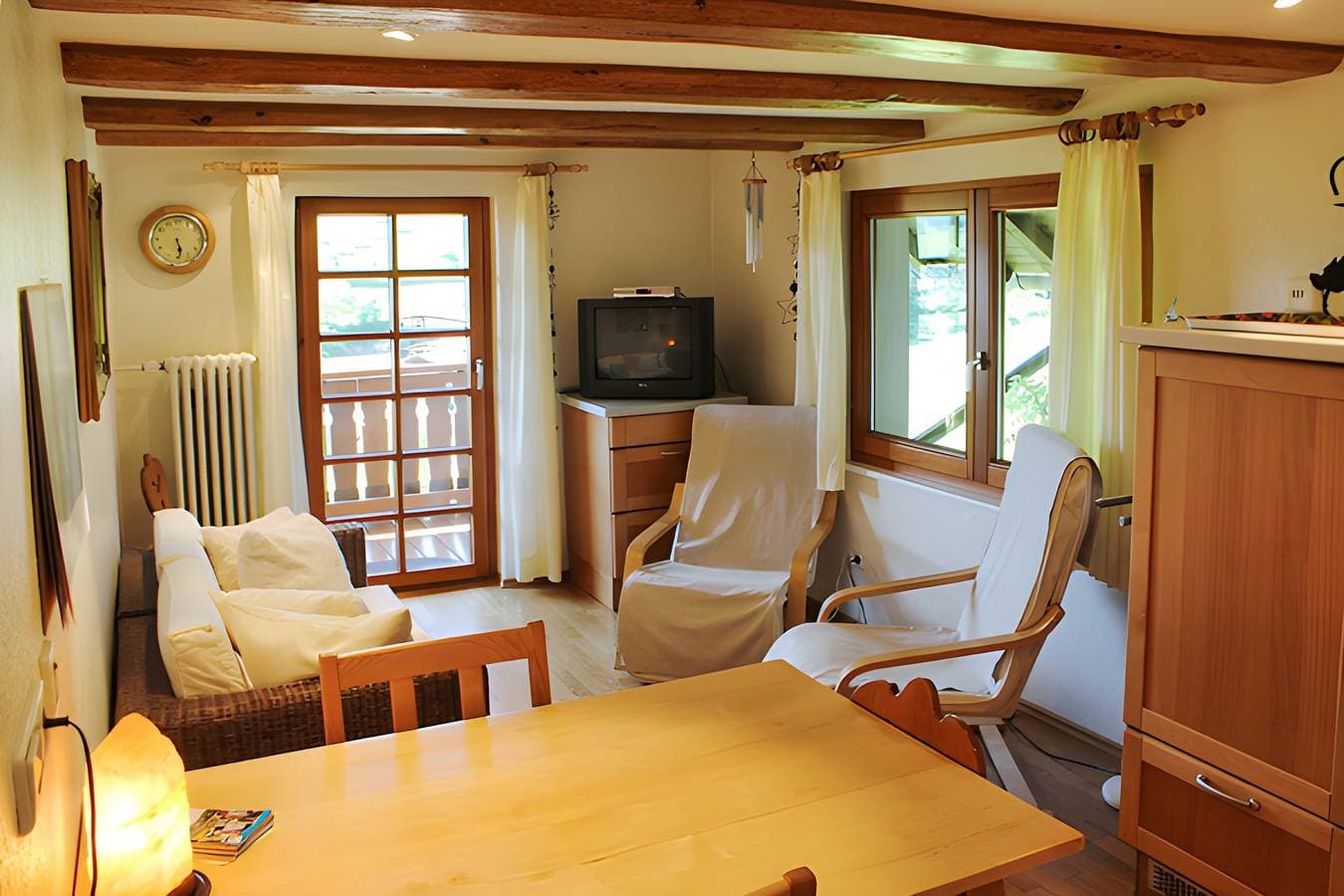 Foto 2 von 17: Ferienwohnung Kirschblüte - Laulisgraben Hideaway Tm