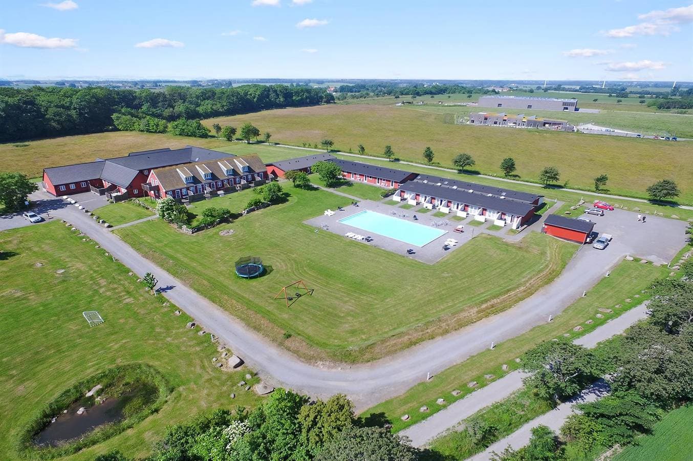 Foto 2 von 17: Nice apartment in Aakirkeby w/ 2 Bedrooms and Outdoor swimming pool