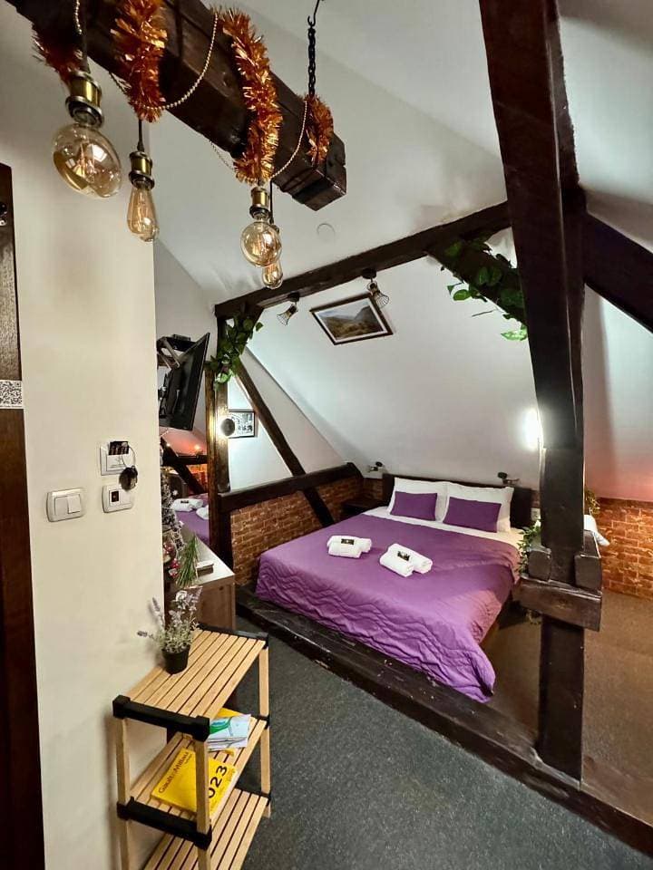 Foto 11 von 24: Luxury Triple Room