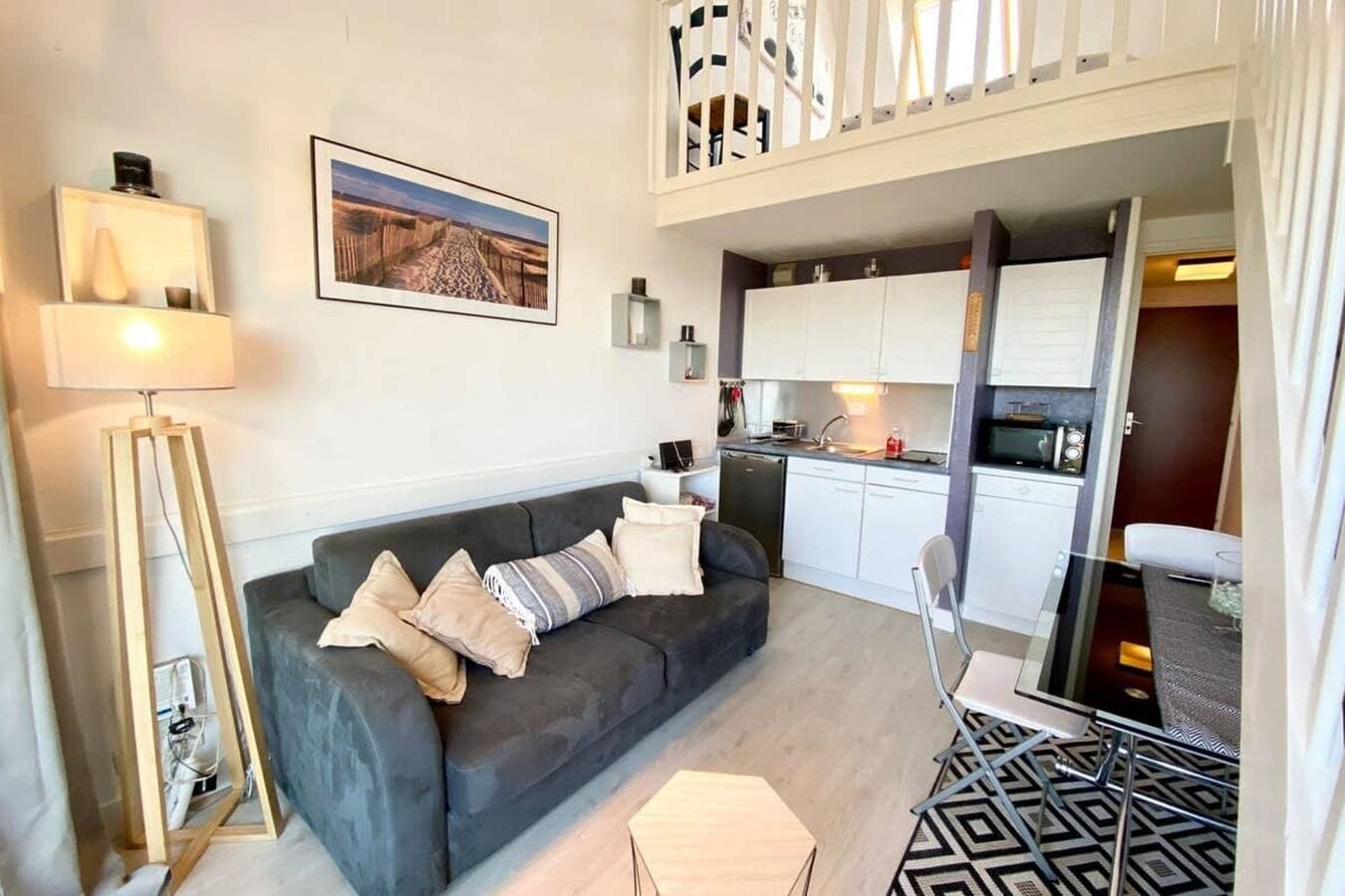 Foto 7 von 28: Ferienwohnung für 4 Personen mit Terrasse