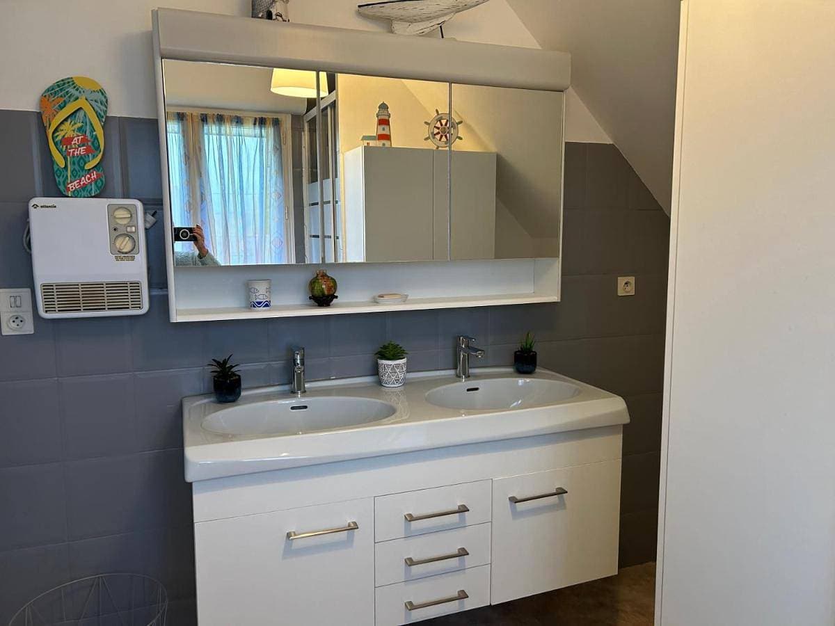 Foto 5 von 5: Double Room with Private Bathroom