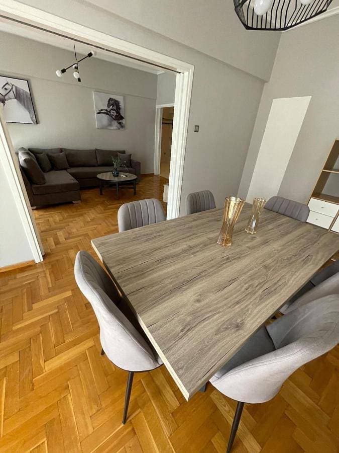 Foto 4 von 5: One-Bedroom Apartment