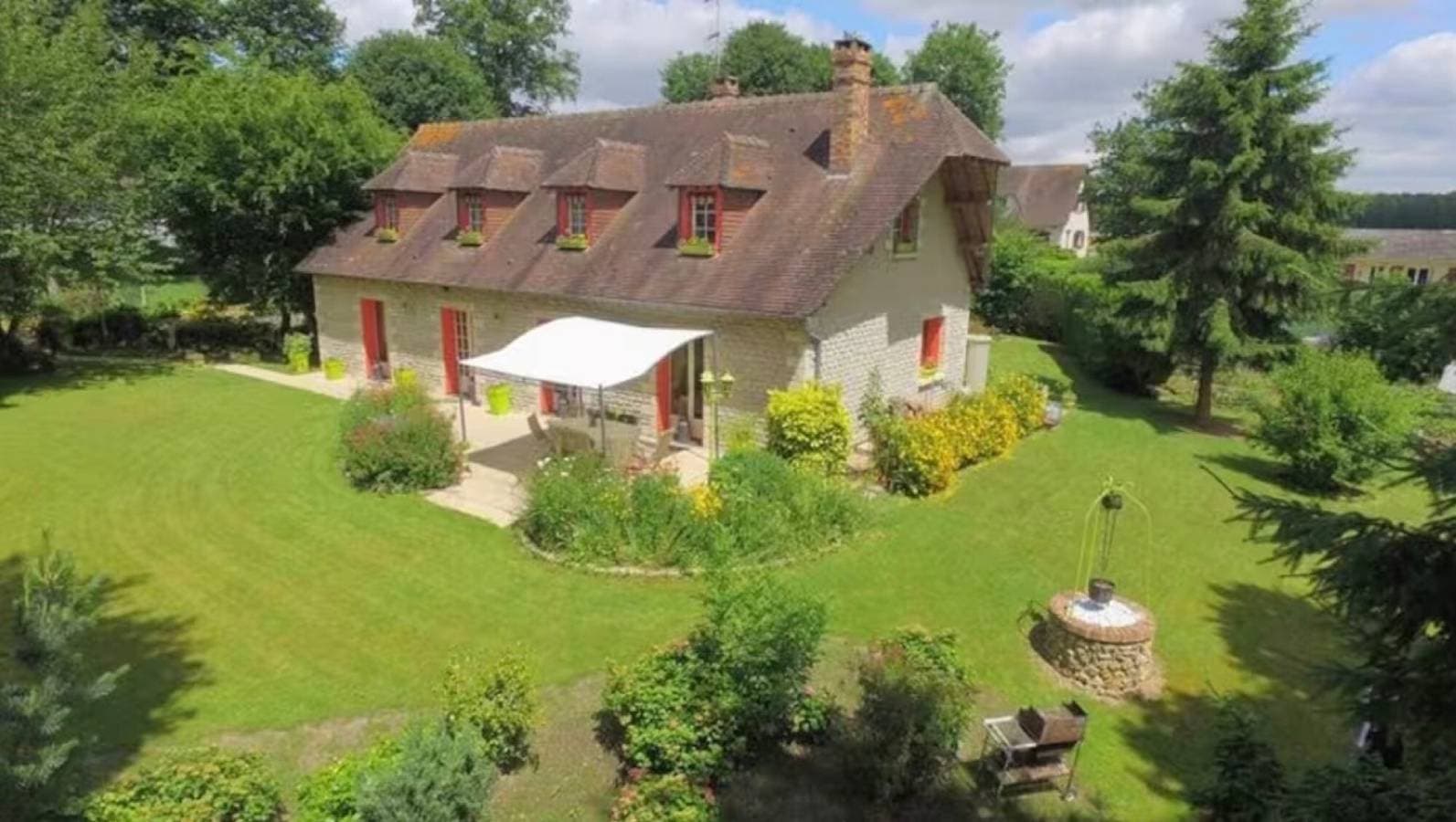 Foto 4 von 43: Gästehaus 'Les Bosquets Chambre d'Hôtes'