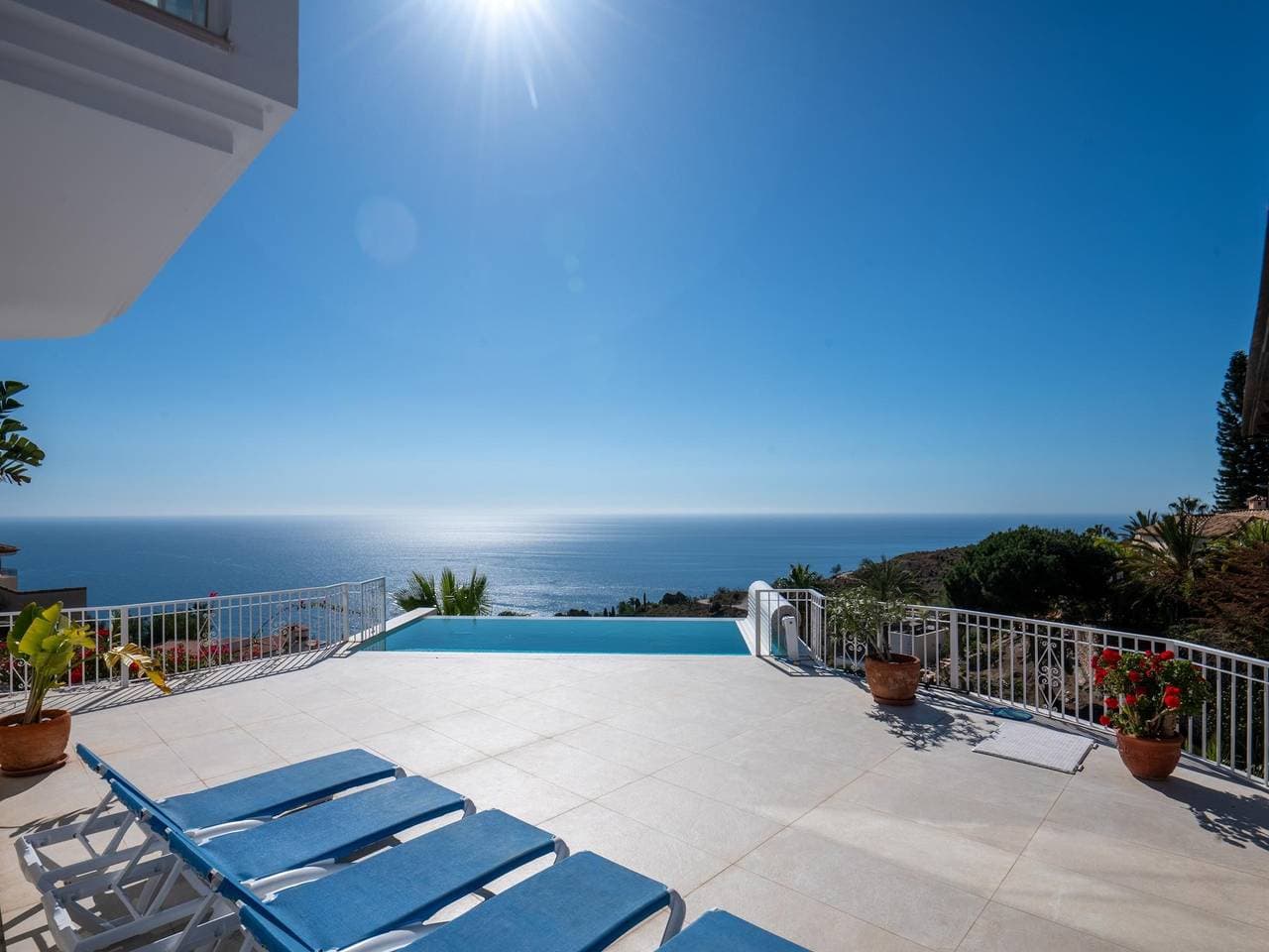 Luxusvilla mit Jacuzzi. 1