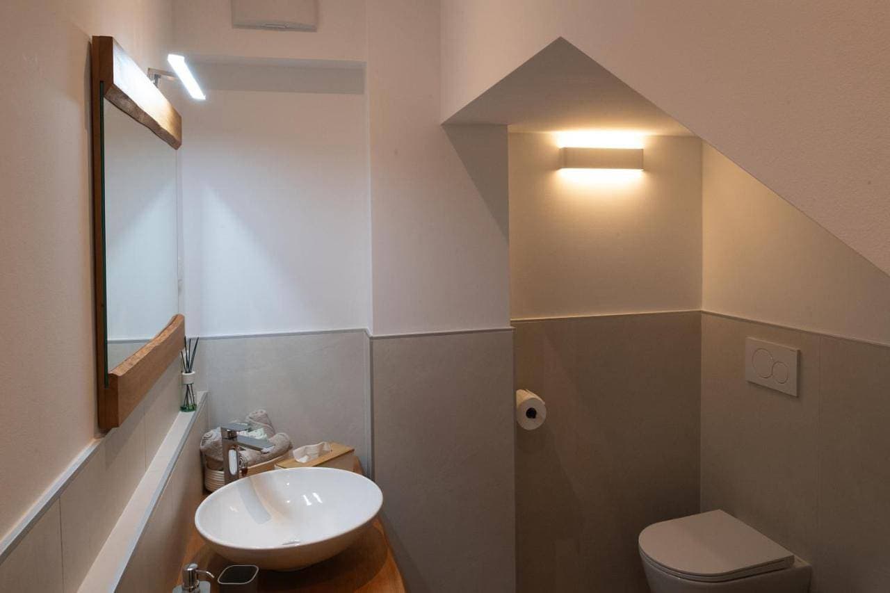 Foto 5 von 39: Two-Bedroom Apartment