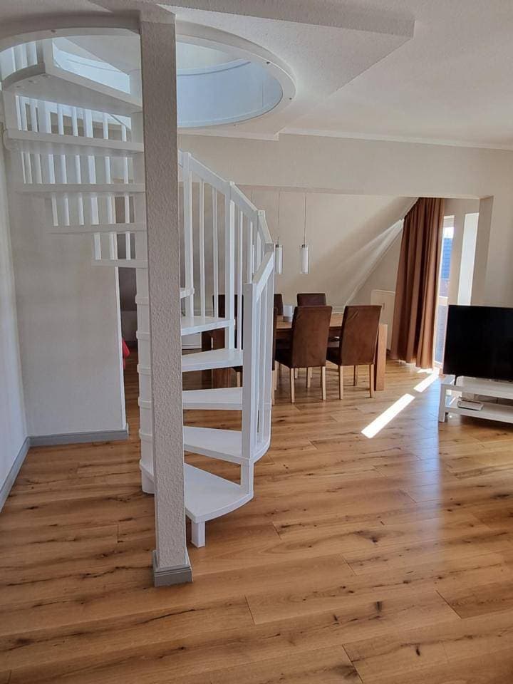 Foto 8 von 33: Two-Bedroom Apartment