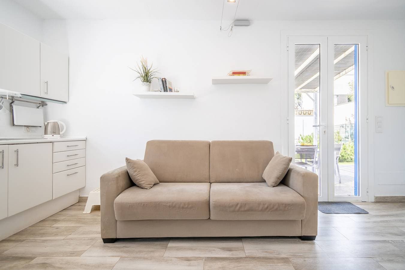 Foto 7 von 27: Ferienhaus 'Gemütliches kleines Haus in Meeresnähe' mit privater Terrasse, Wi-Fi und Klimaanlage