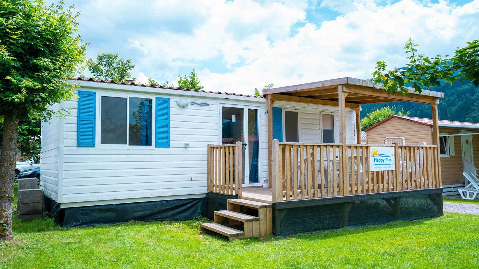 Foto 11 von 46: Mobilehome mit Klimaanlage, Terrasse und Pool