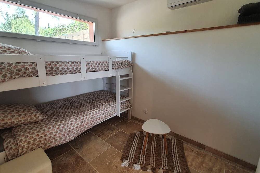 Foto 3 von 22: Charming cottage ****, Superb sea view, Spa, Large swimming pool, Golf