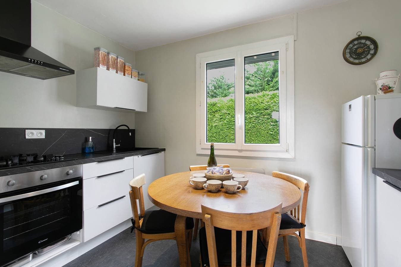 Foto 7 von 25: Ferienhaus 'Petite Maison de Kervenou' mit privater Terrasse, Garten und WLAN
