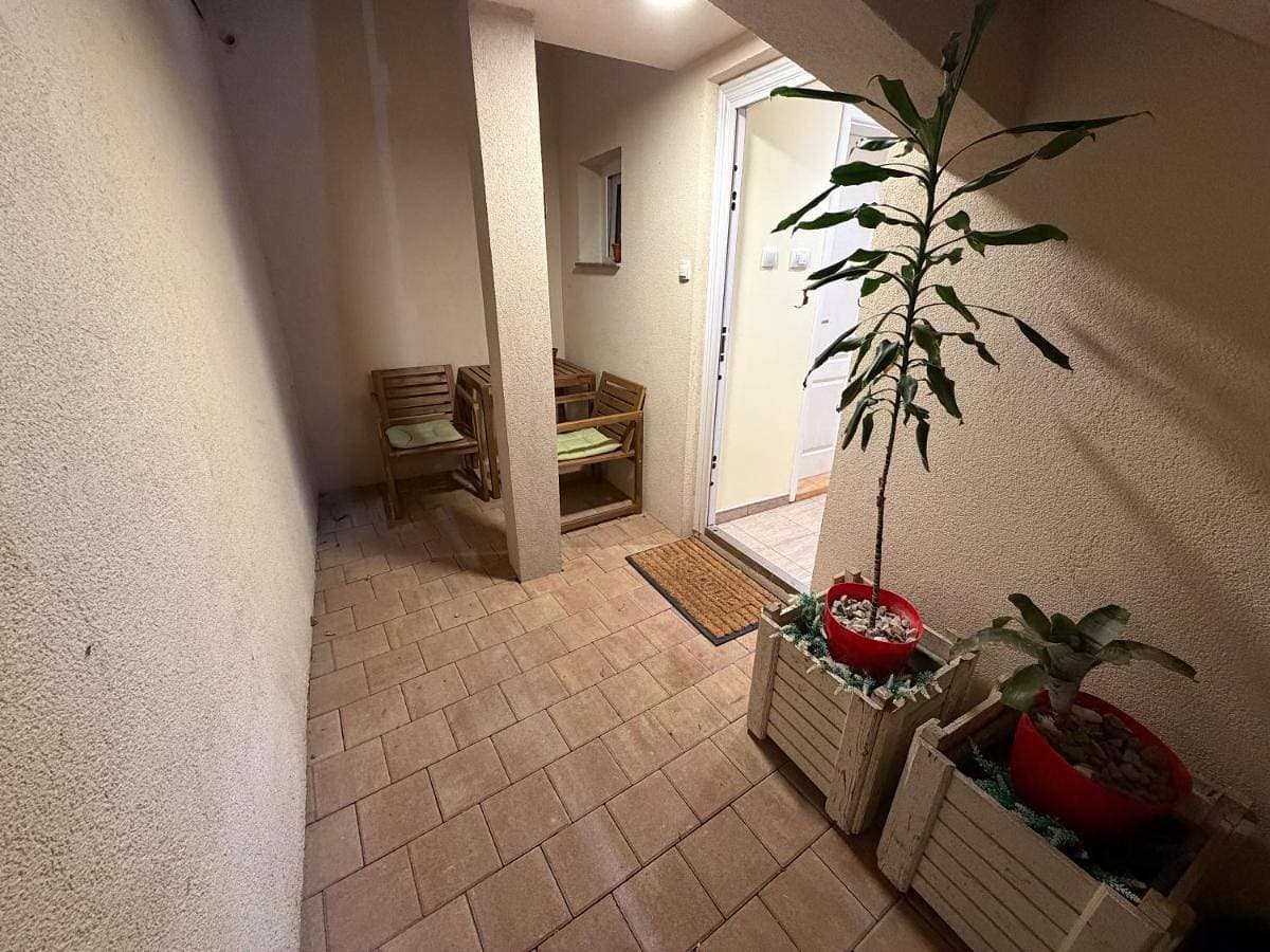Foto 5 von 31: One-Bedroom Apartment