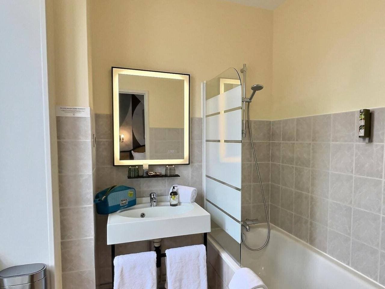 Foto 12 von 16: Classic Double Room on upper floors