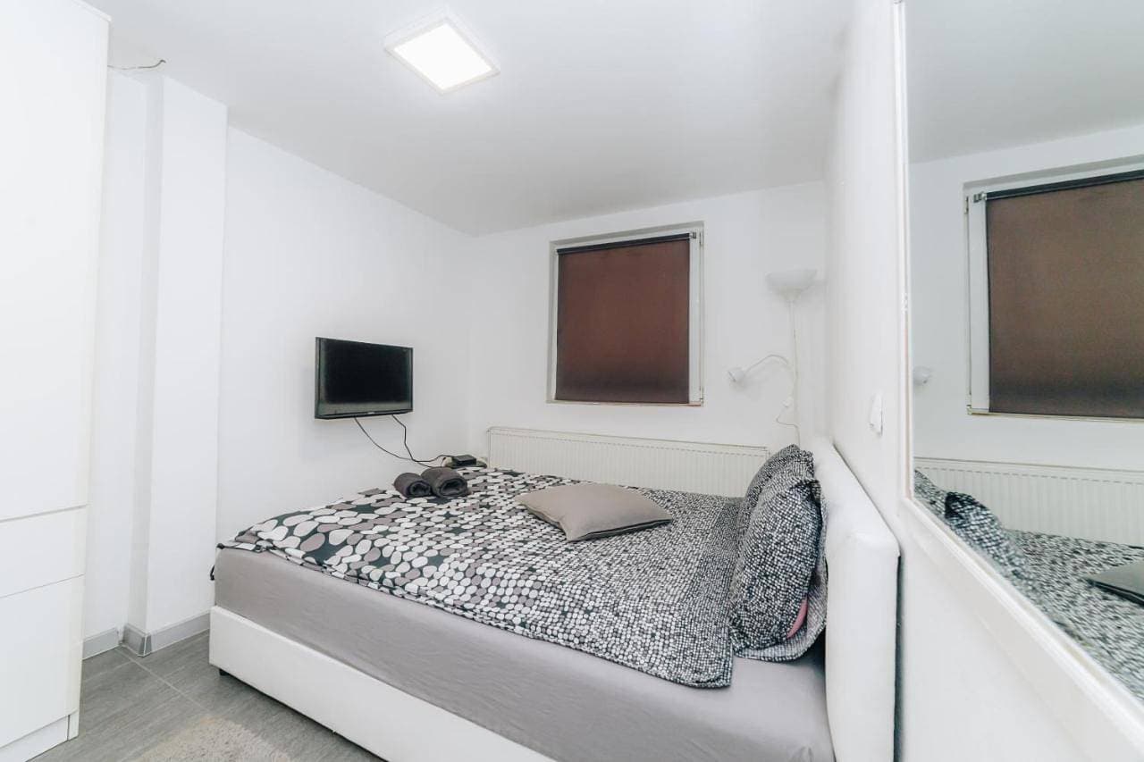 Foto 5 von 17: Double Room with Balcony