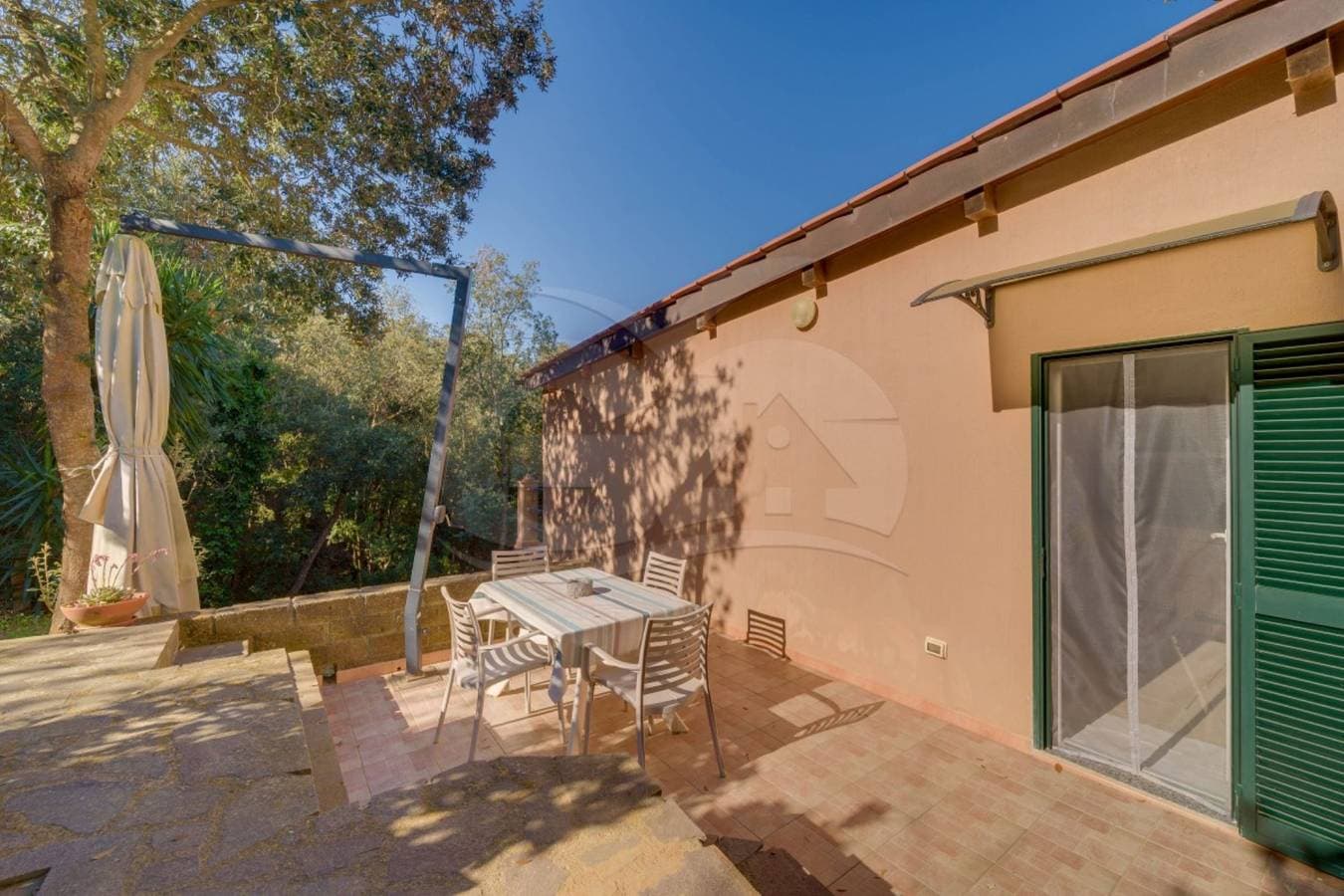 Foto 4 von 25: Ferienwohnung für 4 Personen mit Garten