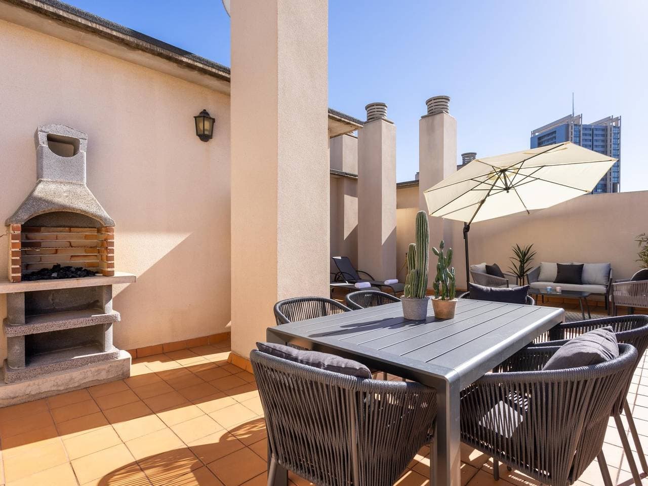 Foto 5 von 43: Ferienwohnung für 3 Personen mit Terrasse