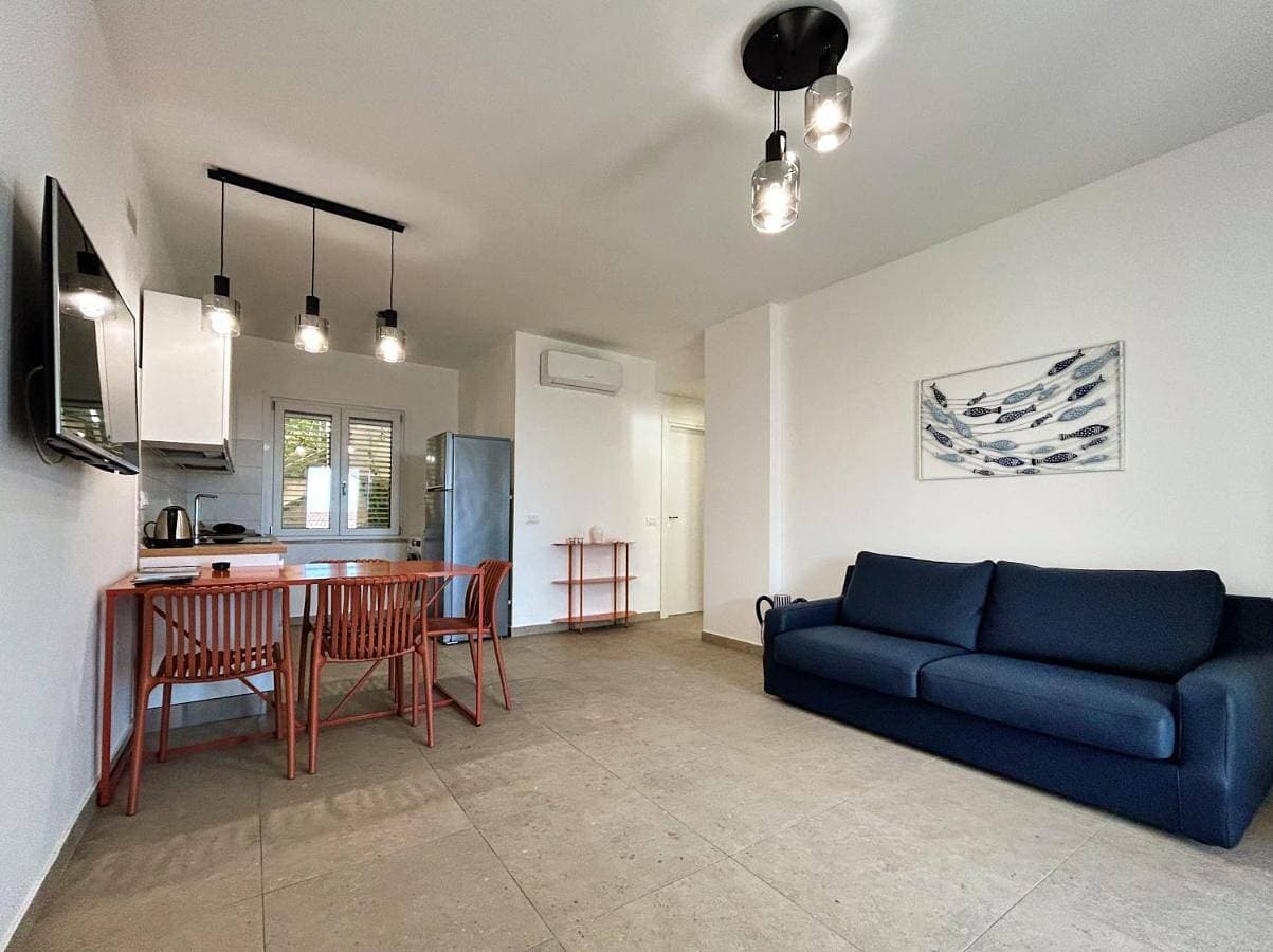 Foto 5 von 35: Two-Bedroom Apartment with Terrace and Sea View