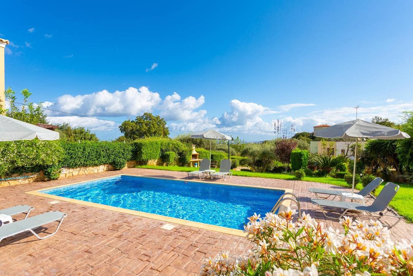 Foto 4 von 30: Villa für 6 Personen mit Terrasse