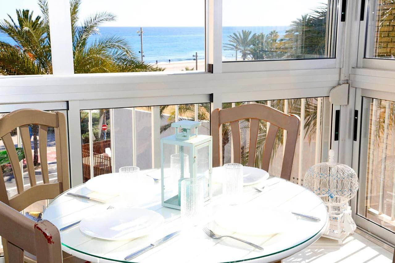 San Juan Beach apartment with AC and views 1