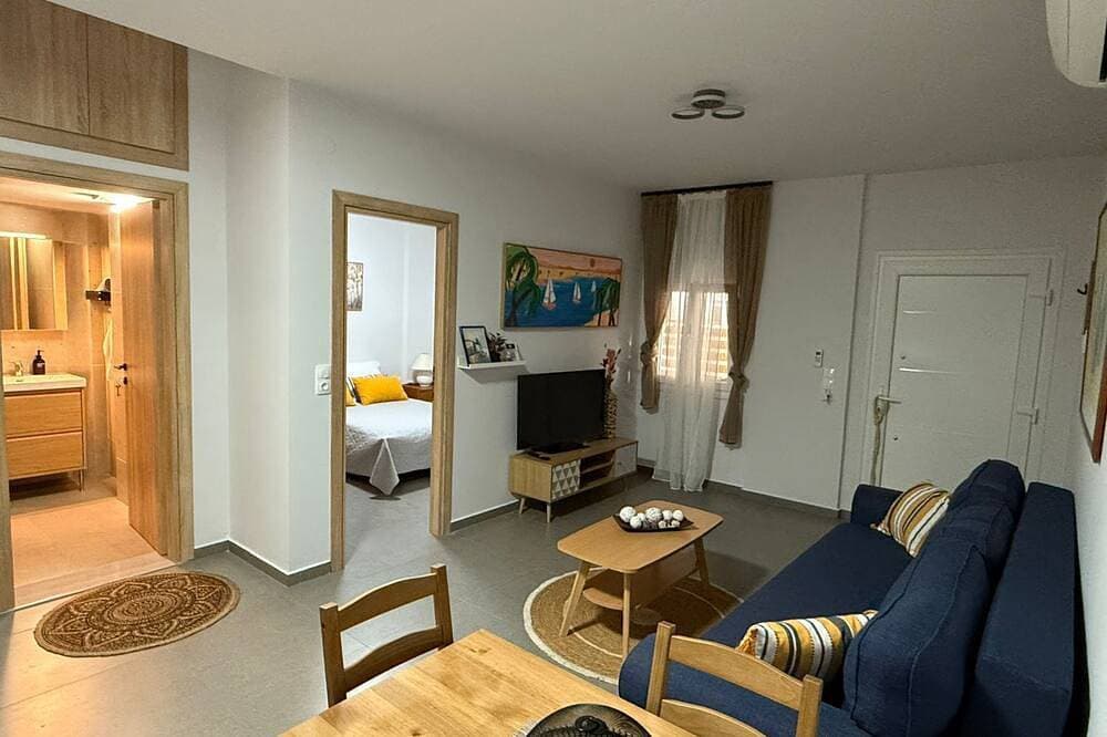 New and comfy apartment near heraklion city airport and sea 1