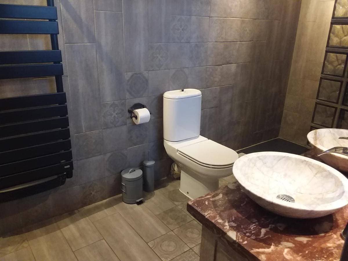 Foto 5 von 7: Double Room with Private Bathroom