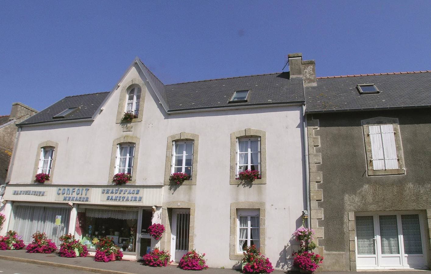 Gemütliche Wohnung in der Nähe des Stadtzentrums von Plonévez 1