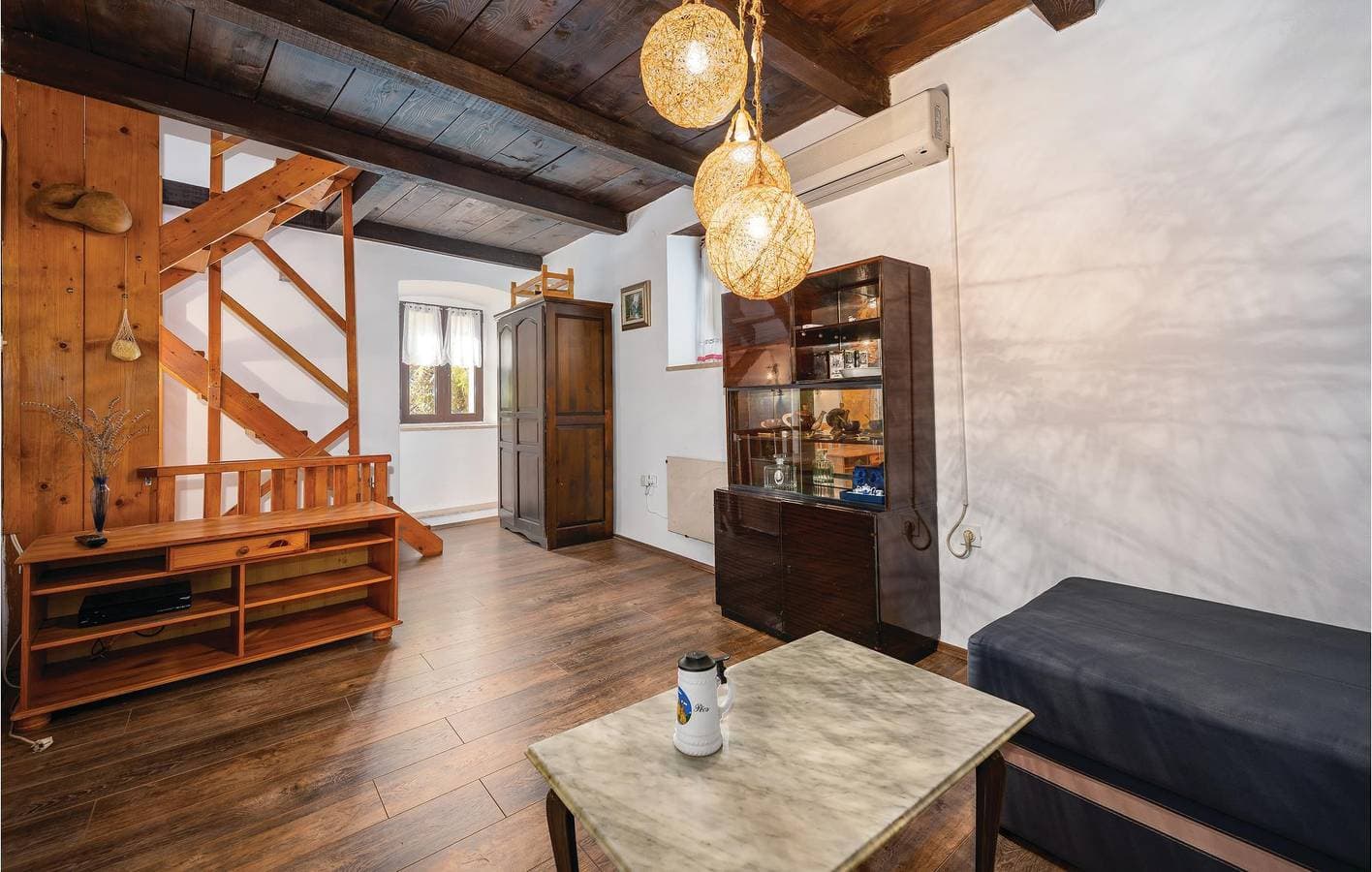 Foto 9 von 17: Modernes Apartment mit Terrasse, WLAN und Parkplatz in der Nähe der Konoba Bačva