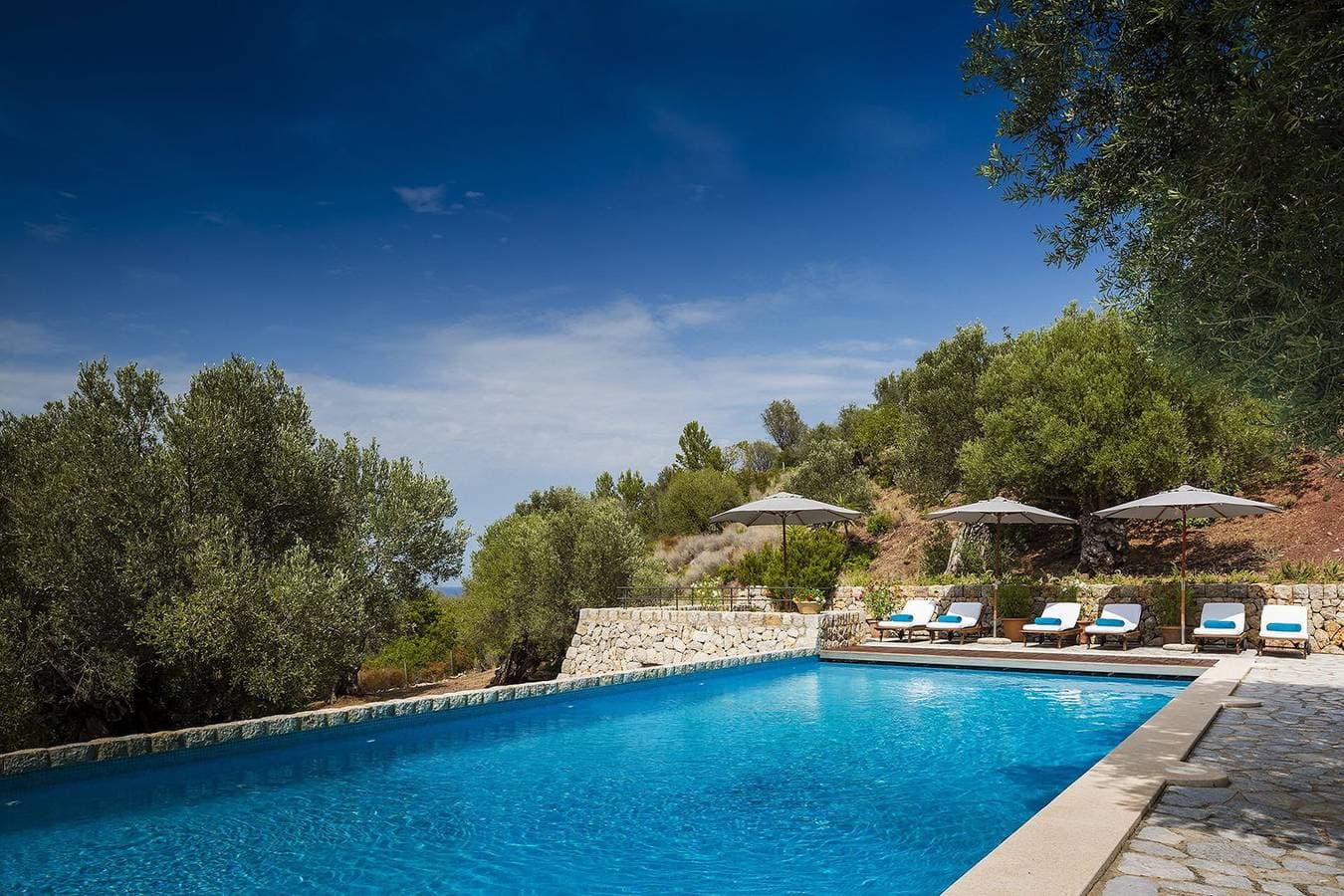 Foto 4 von 25: Villa für 8 Personen mit Garten
