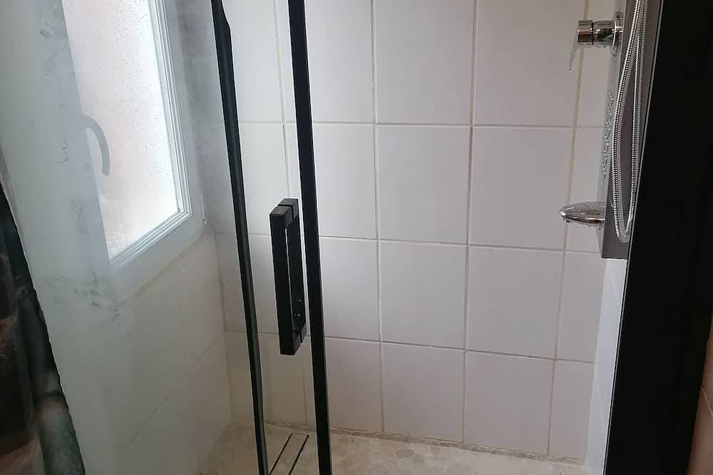 Foto 6 von 14: Unabhängiges Studio im Erdgeschoss in Grundstück mit Parkplatz