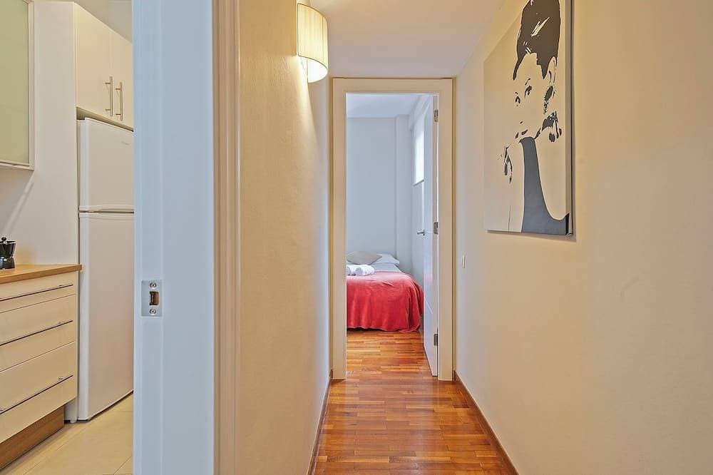 Foto 7 von 25: Gemütliches Dachgeschoss mit Außenbereich zum Essen, Sonnenbaden, Entspannen ...