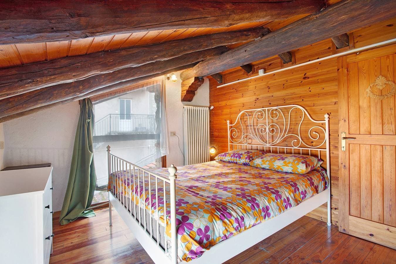 Foto 4 von 40: Ferienhaus 'Cascina Taronico' mit Seeblick und WLAN