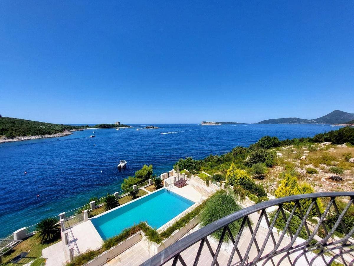 Foto 5 von 11: Villa Divari Mirista