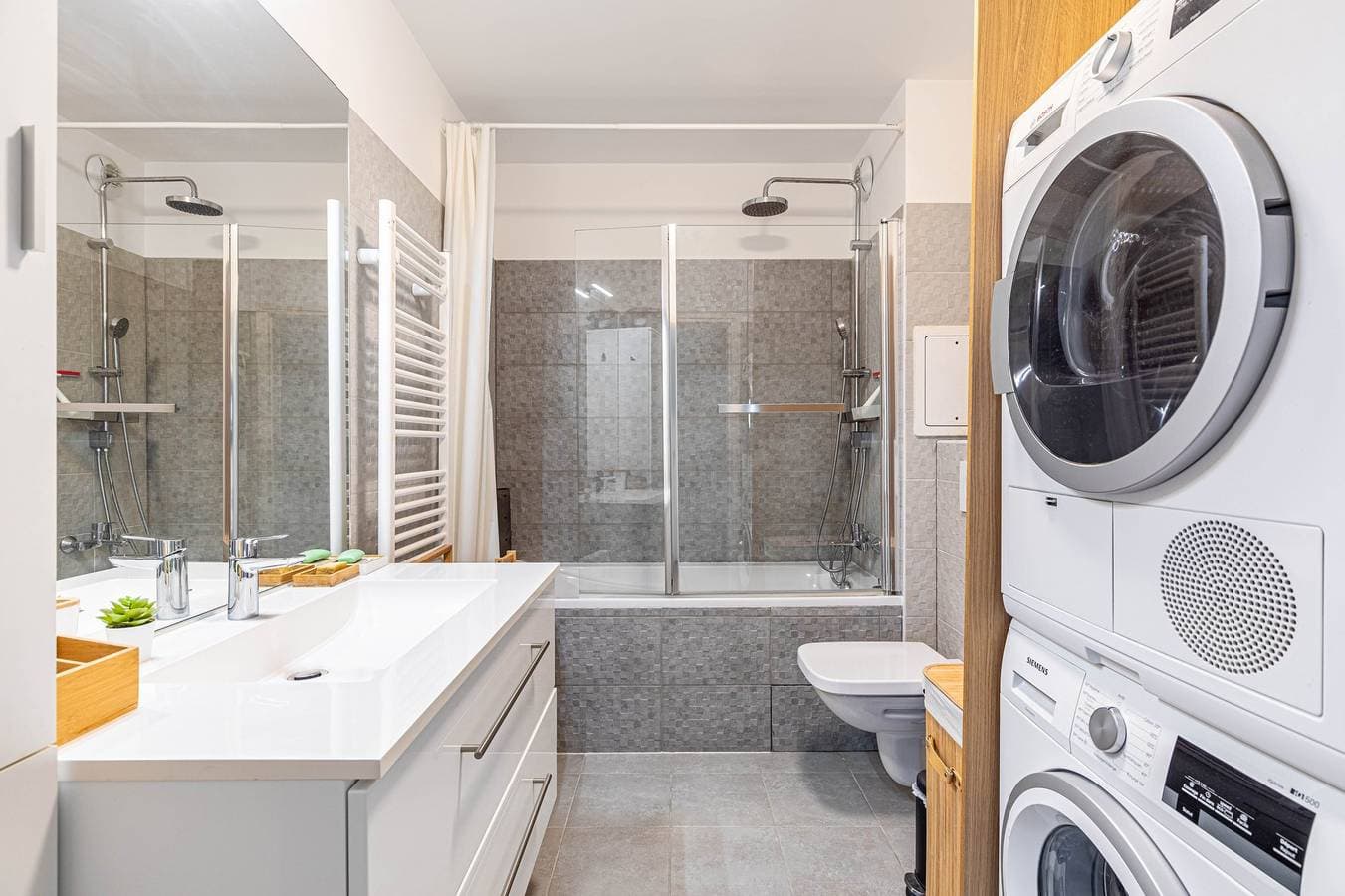 Foto 7 von 19: Ferienwohnung für 4 Personen mit Balkon
