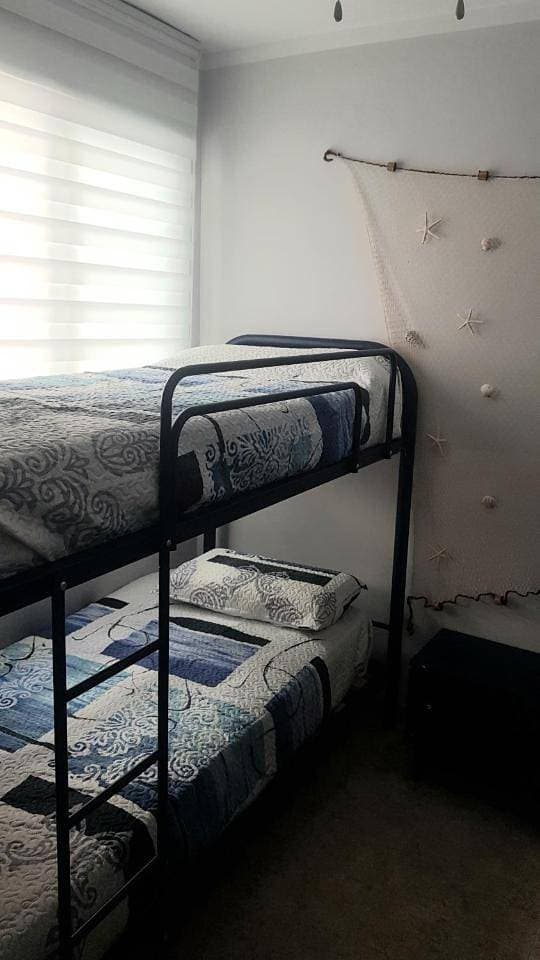 Foto 7 von 19: Two-Bedroom Apartment