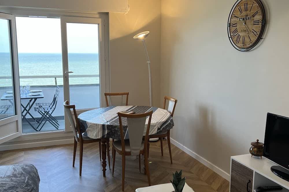 Studio mit Kabine und Parkplatz nahe am Strand 1