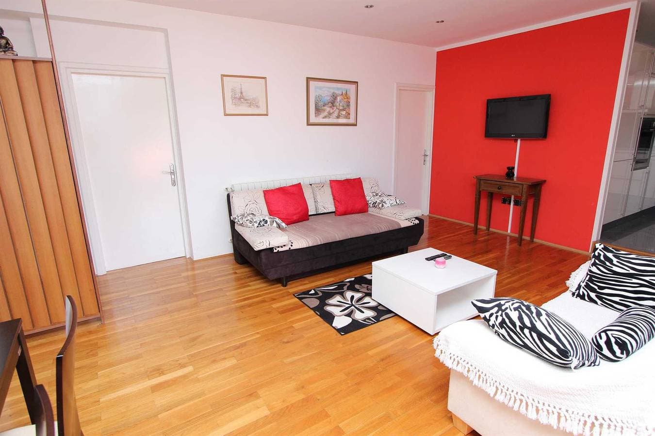Foto 7 von 25: Suzana Ferienwohnung mit 2 Schlafzimmern