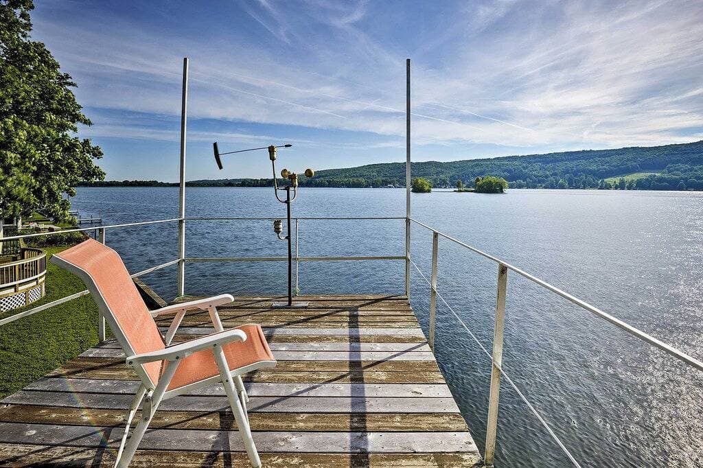 Foto 9 von 32: Neu! DeRuyter Haus am Wasser mit eigenem Dock!