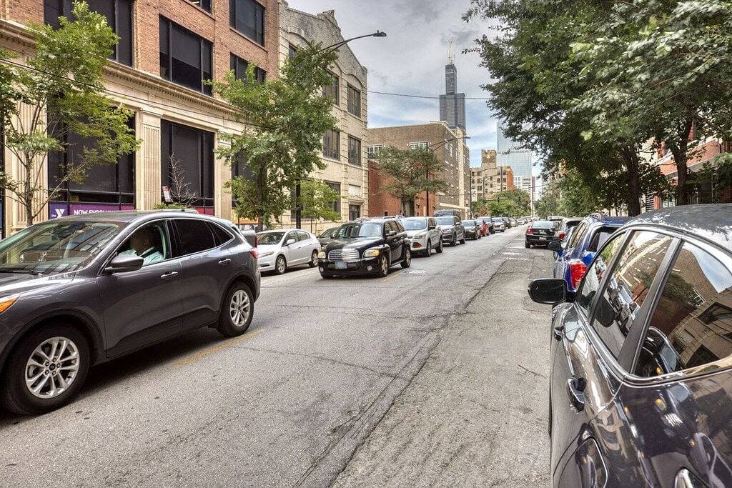 Foto 12 von 32: Hip West Loop Studio w/ Gym & Coworking, nr Uic, by Blueground