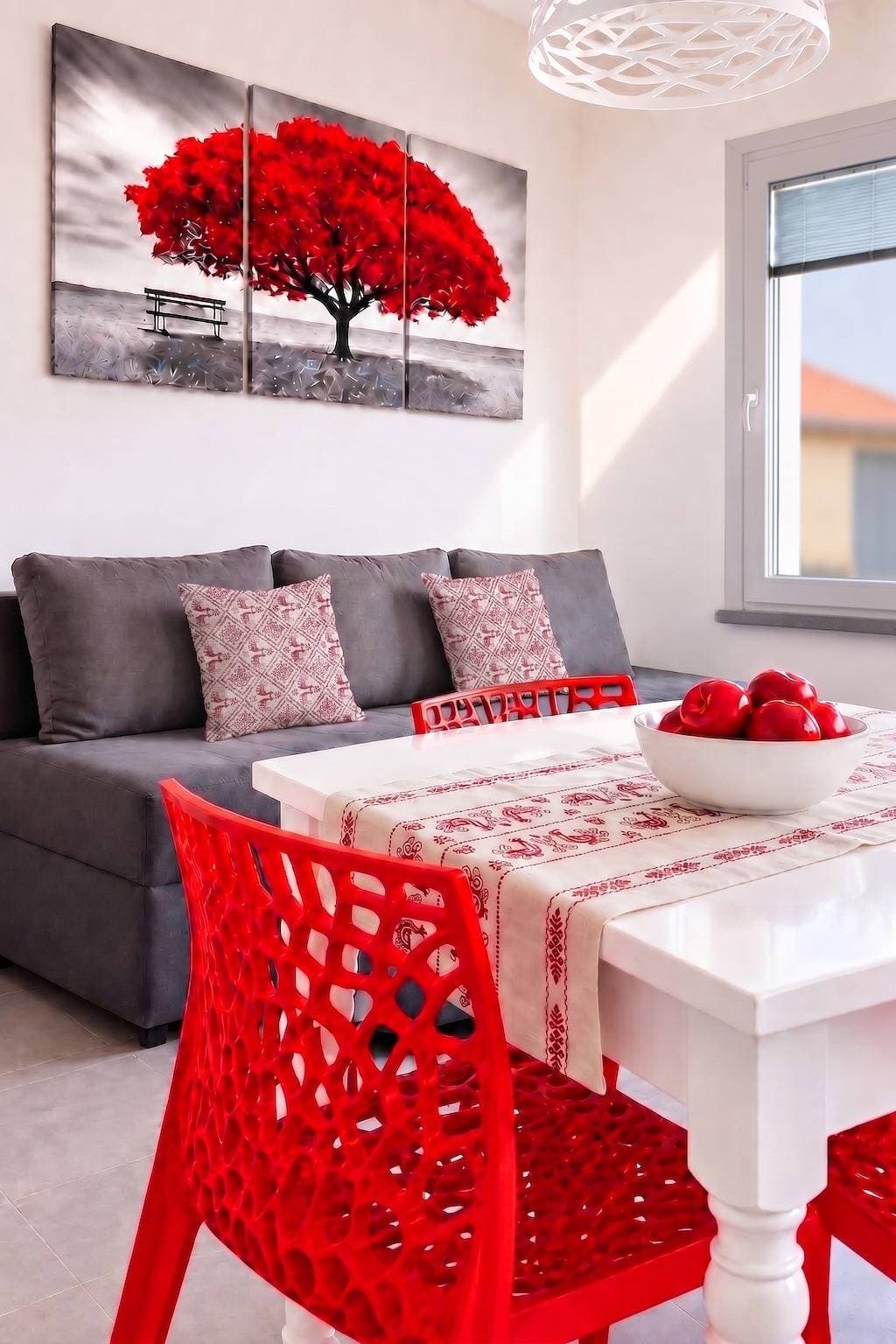 Privates Rotes Apartment in Palma de Sols — Keine gemeinsamen Wohnräume 1