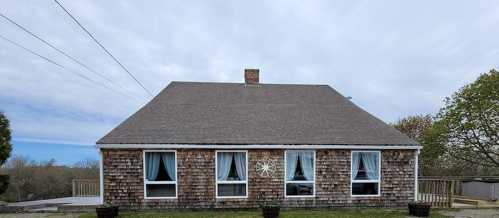 Perfectly centered in the Birch Harbor Village! 1