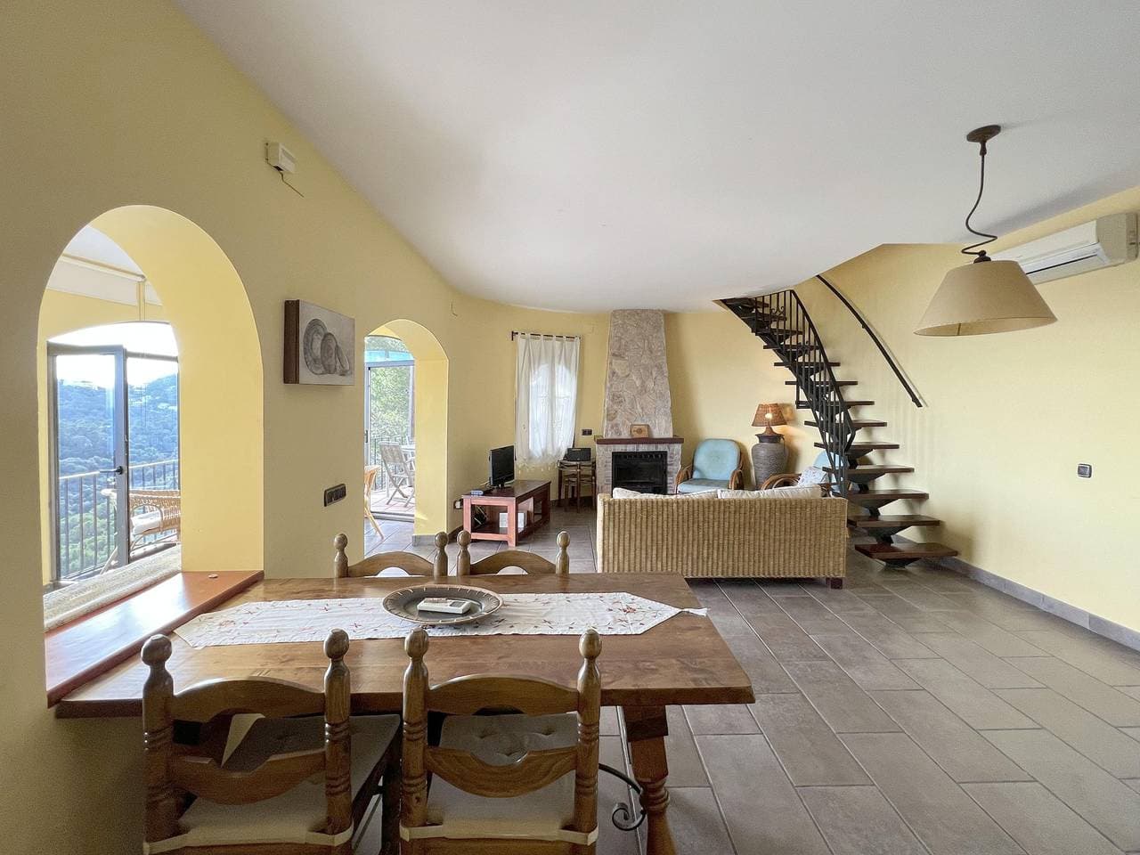 Foto 9 von 18: Villa für 6 Personen mit Terrasse