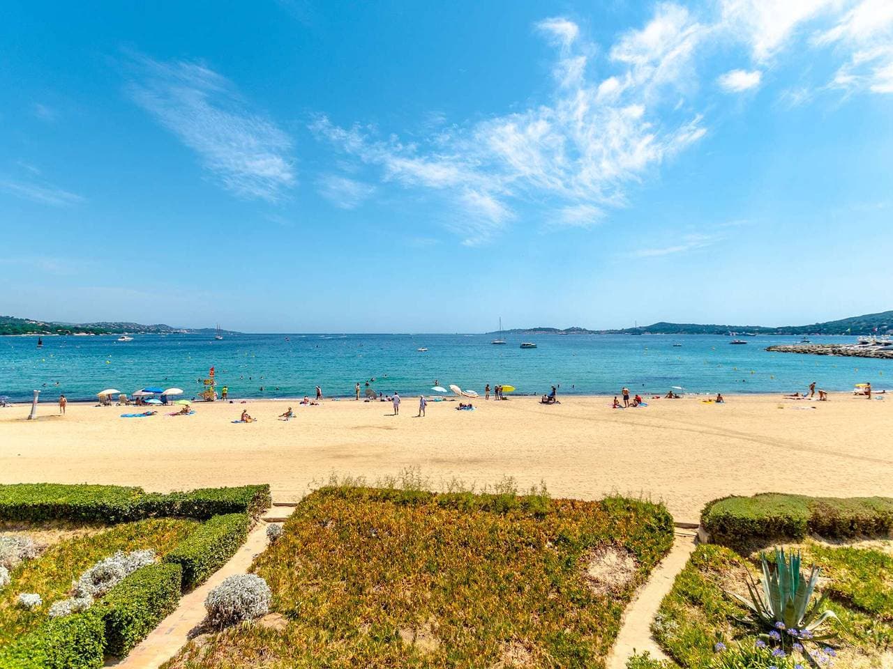Foto 4 von 19: Helles Studio mit Klimaanlage und Parkplatz in Port Grimaud