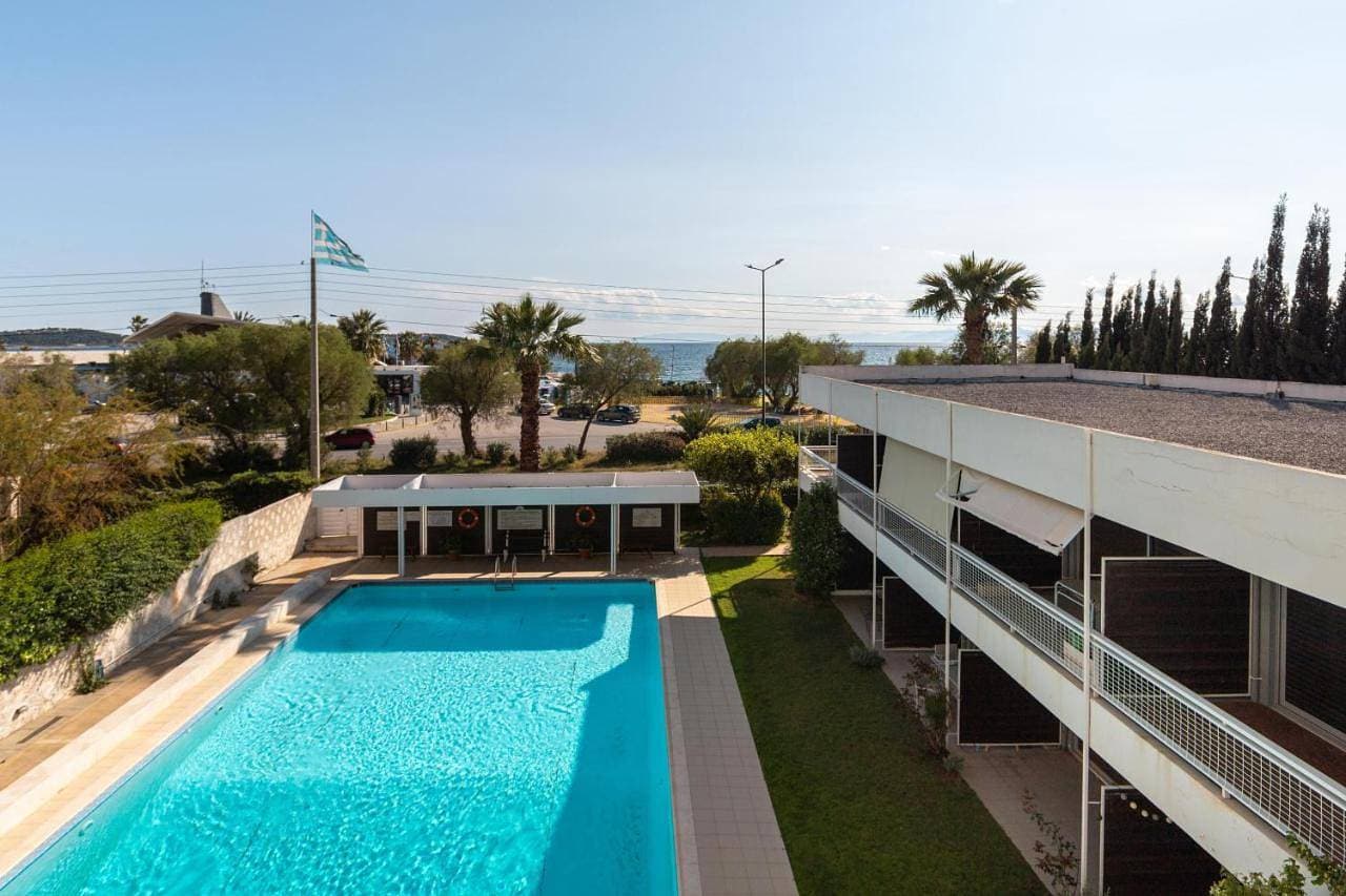 Foto 2 von 5: Apartment with Pool View
