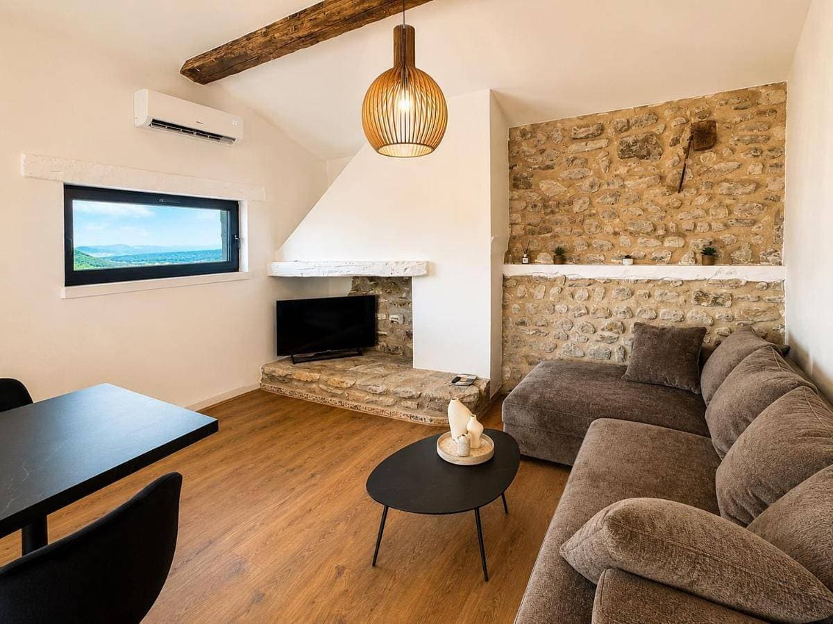 Foto 5 von 14: One-Bedroom Apartment with View